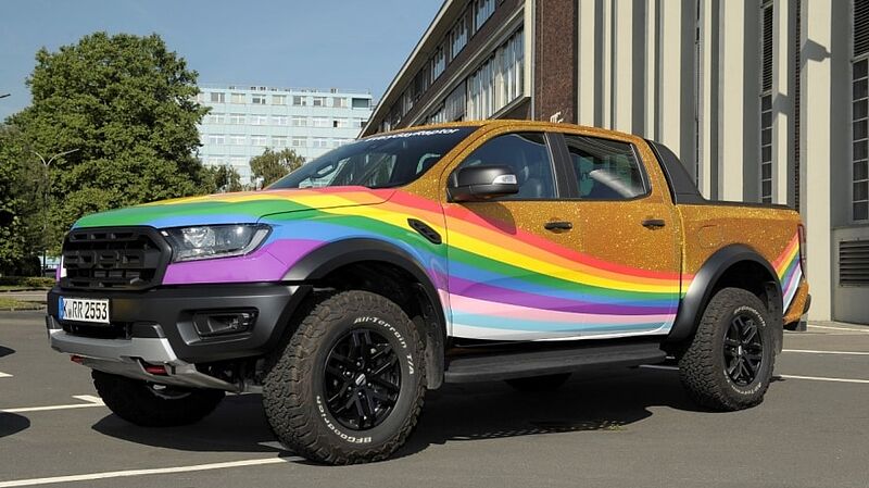Ford setzt bei der Cologne Pride ein Zeichen gegen Diskriminierung