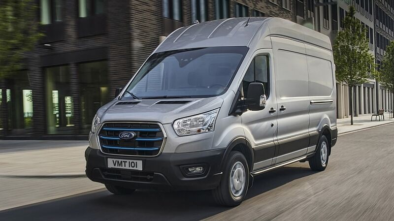  Rekord: Ford Pro zum achten Mal in Folge europäischer Marktführer im Segment der leichten Nutzfahrzeuge