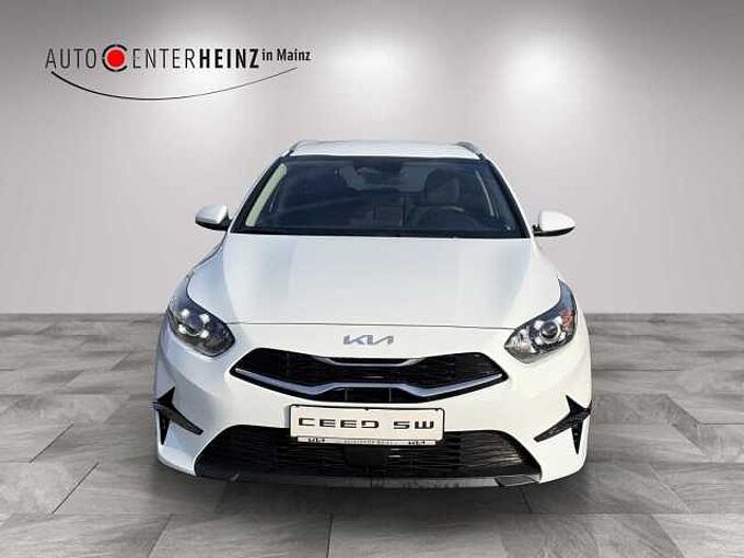 Kia Ceed SW 1.5 T-GDI DCT7 OPF Vision Vision mit Komfort-plus-Paket