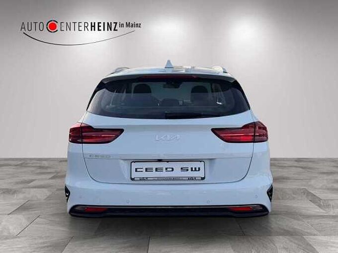 Kia Ceed SW 1.5 T-GDI DCT7 OPF Vision Vision mit Komfort-plus-Paket