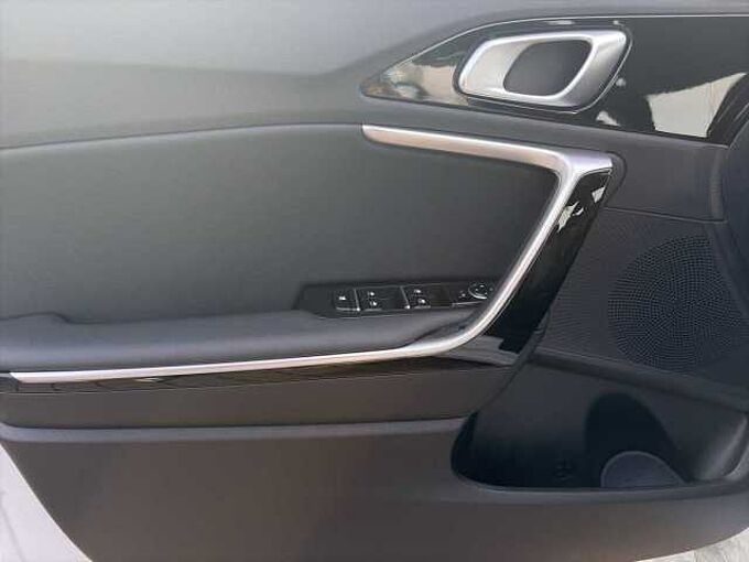 Kia Ceed SW 1.5 T-GDI DCT7 OPF Vision Vision mit Komfort-plus-Paket