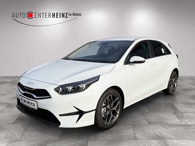 Kia Ceed 1.5 T-GDI DCT7 Ultimate Edition Style und Sound-Paket