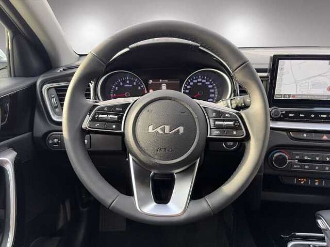 Kia Ceed 1.5 T-GDI DCT7 Ultimate Edition Style und Sound-Paket