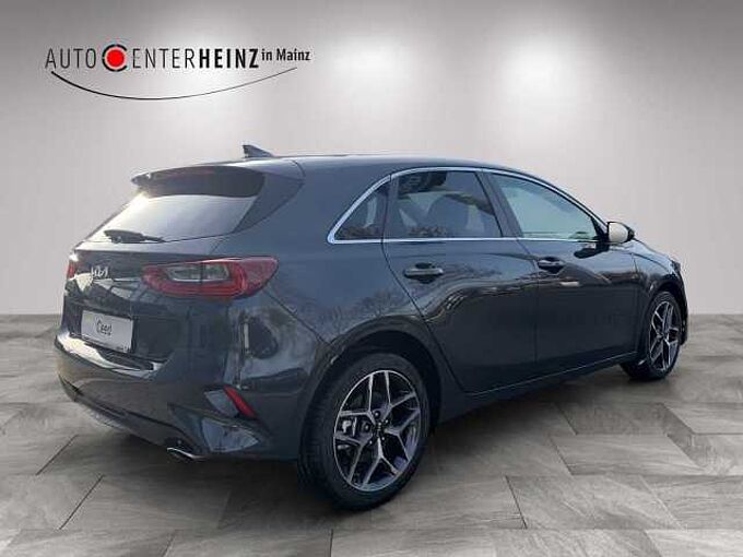 Kia Ceed 1.5 T-GDI DCT7 Ultimate Edition mit Style-Paket