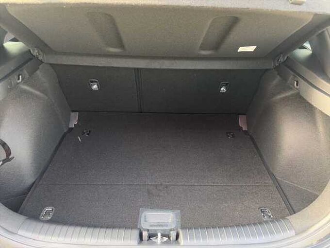 Kia Ceed 1.5 T-GDI DCT7 Ultimate Edition mit Style-Paket