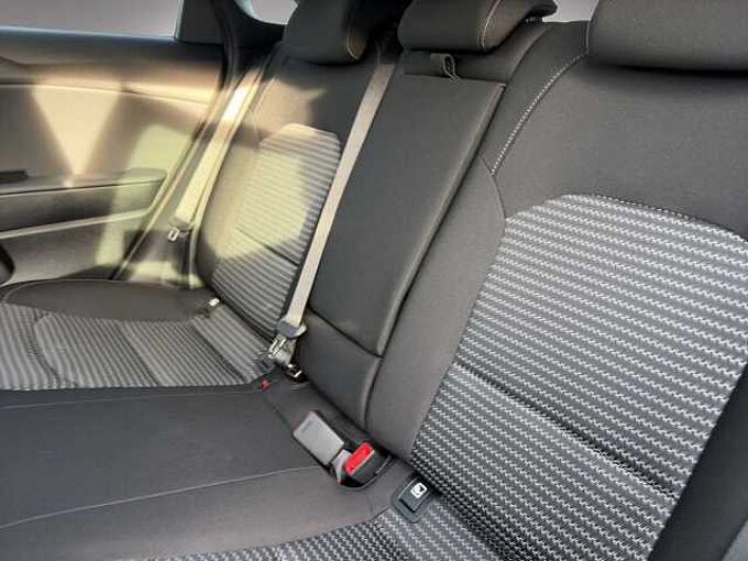 Kia Ceed 1.5 T-GDI DCT7 Ultimate Edition mit Style-Paket