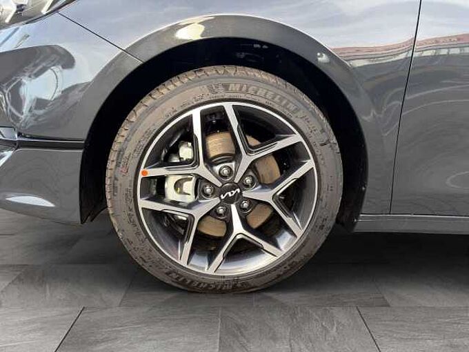 Kia Ceed 1.5 T-GDI DCT7 Ultimate Edition mit Style-Paket