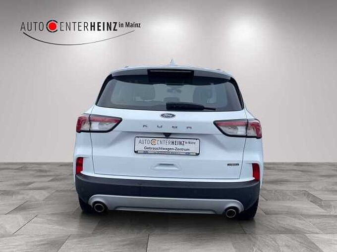 Ford Kuga Plug-In Hybrid Titanium