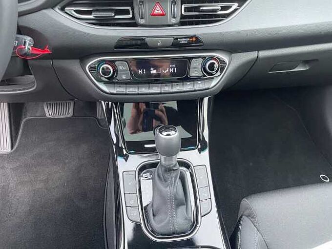 Hyundai i30 Advantage Mild-Hybrid