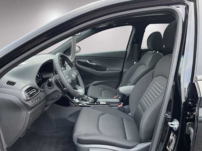 Hyundai i30 Advantage Mild-Hybrid