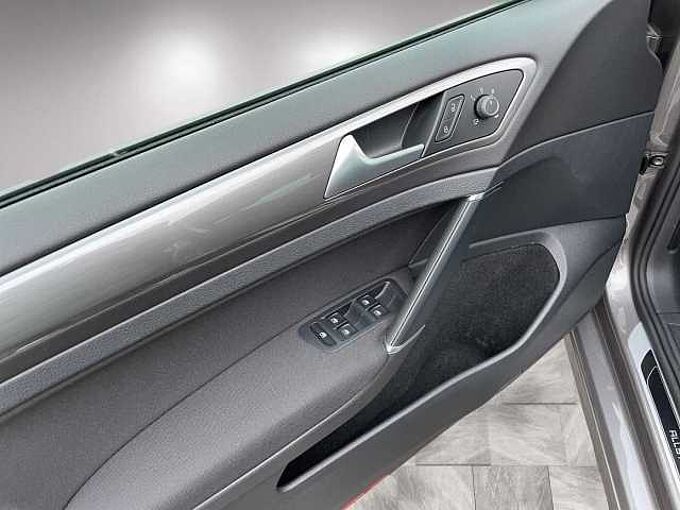 Volkswagen Golf Allstar BMT