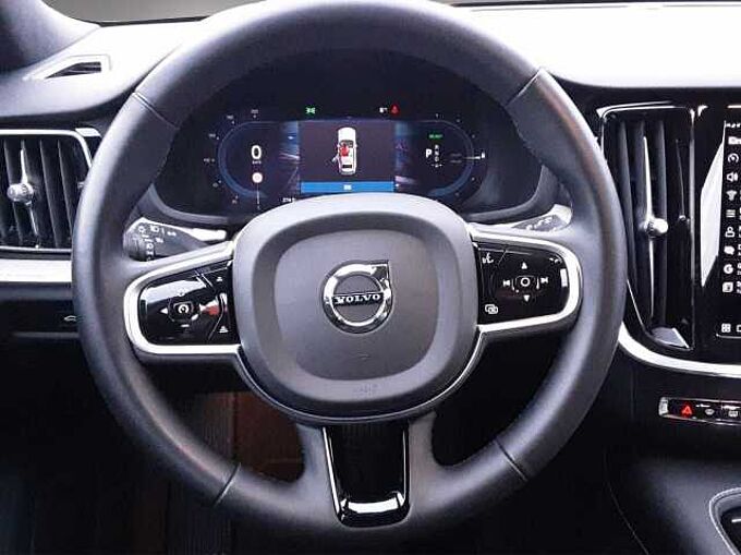 Volvo V60 Plus Dark Recharge Plug-In Hybrid AWD