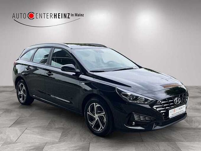 Hyundai i30 Select Mild-Hybrid