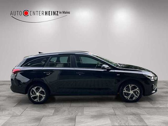 Hyundai i30 Select Mild-Hybrid