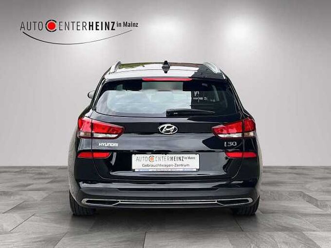 Hyundai i30 Select Mild-Hybrid