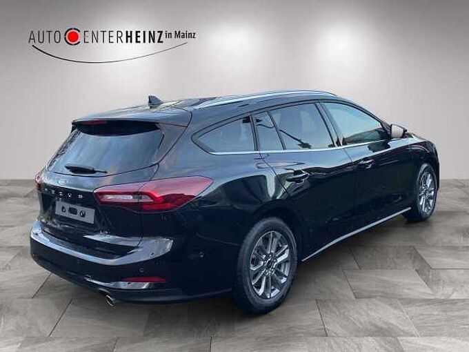 Ford Focus 1,0L EcoBoost Hybrid