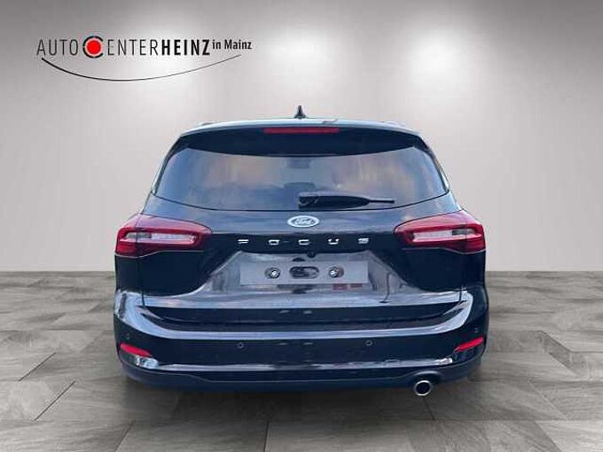 Ford Focus 1,0L EcoBoost Hybrid