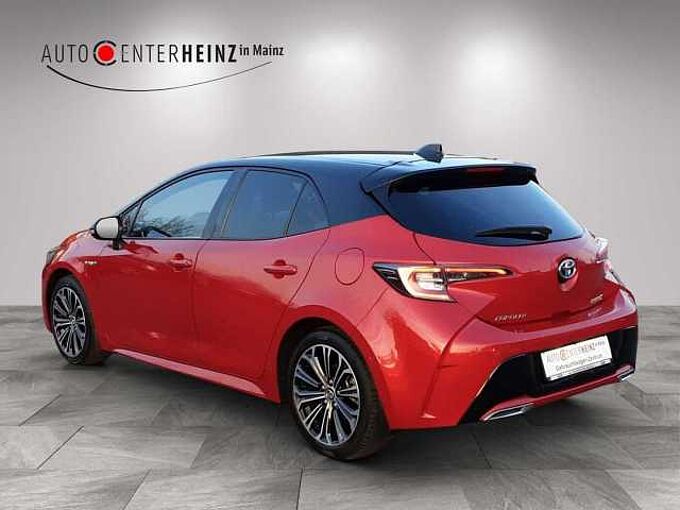 Toyota Corolla Hybrid Club