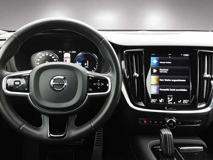 Volvo V60 R Design Recharge Plug-In Hybrid AWD