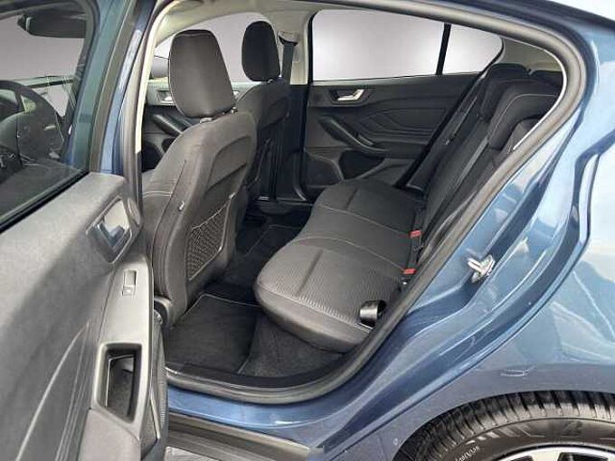 Ford Focus Titanium X