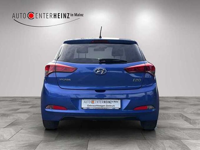 Hyundai i20 blue Passion