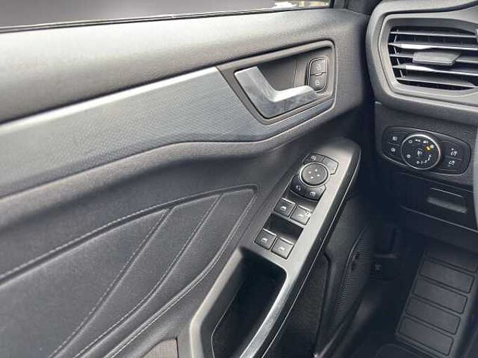 Ford Focus Active