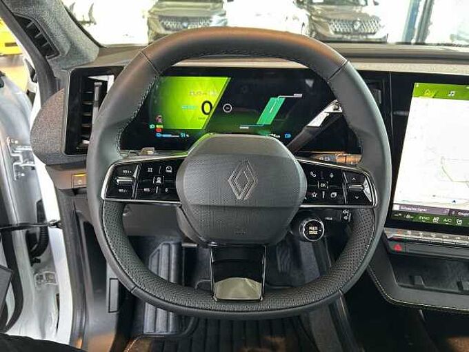 Renault Scenic E-Tech 220 Long Range Techno