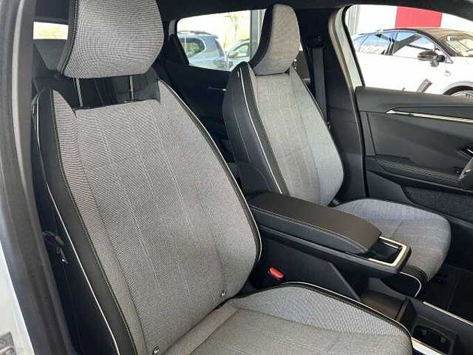 Renault Scenic E-Tech 220 Long Range Techno