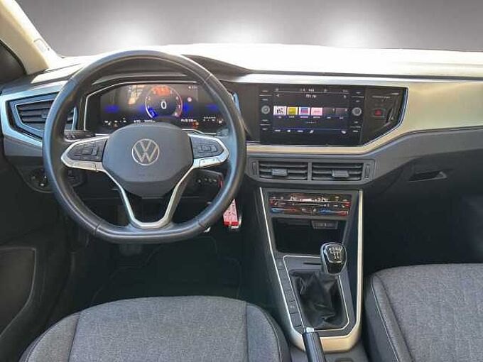 Volkswagen Polo Move