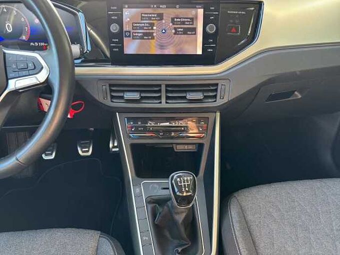 Volkswagen Polo Move