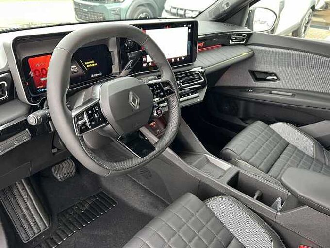 Renault R4 E-Tech Iconic 150 Comfort Range