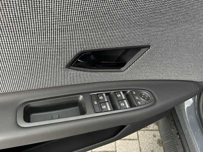 Renault R4 E-Tech Iconic 150 Comfort Range