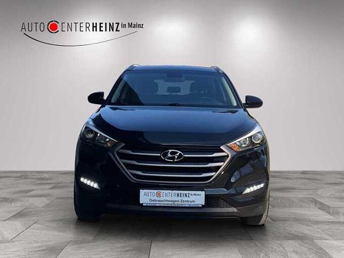 Hyundai Tucson blue Classic 2WD