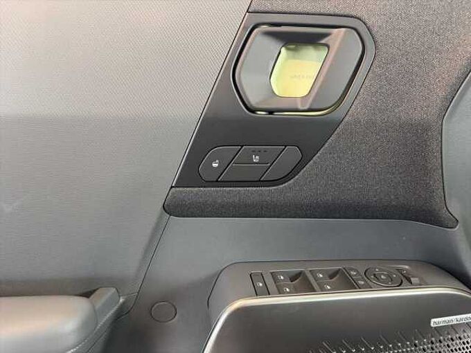 Kia EV2 Earth 42,2-kWh mit Winter-Connect, Technologie- und DriveWise-Park-Paket