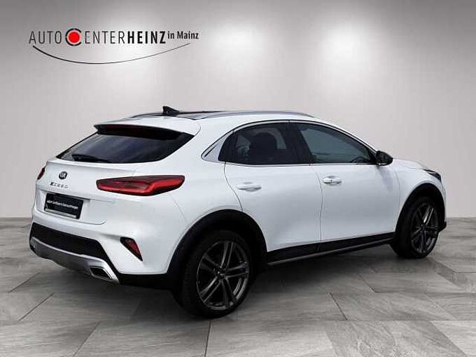 Kia XCeed Platinum Edition Plug-in Hybrid