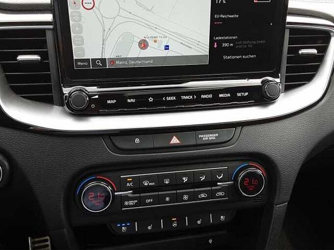 Kia XCeed Platinum Edition Plug-in Hybrid