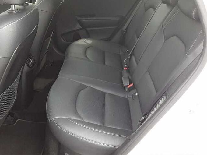 Kia XCeed Platinum Edition Plug-in Hybrid