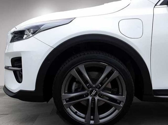 Kia XCeed Platinum Edition Plug-in Hybrid