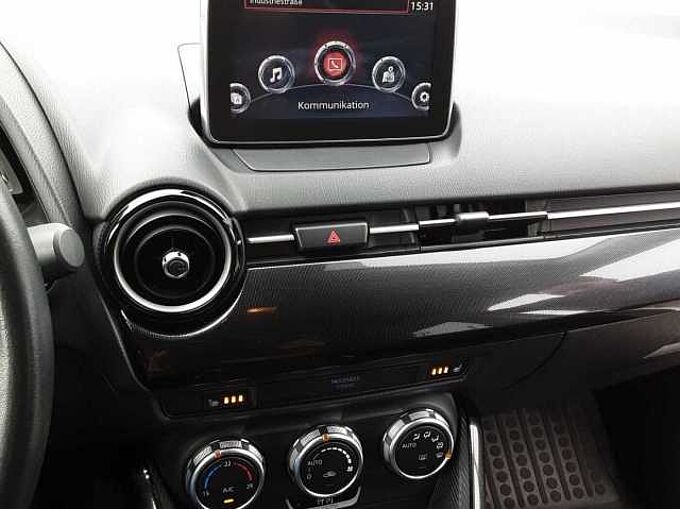 Mazda 2 Nakama