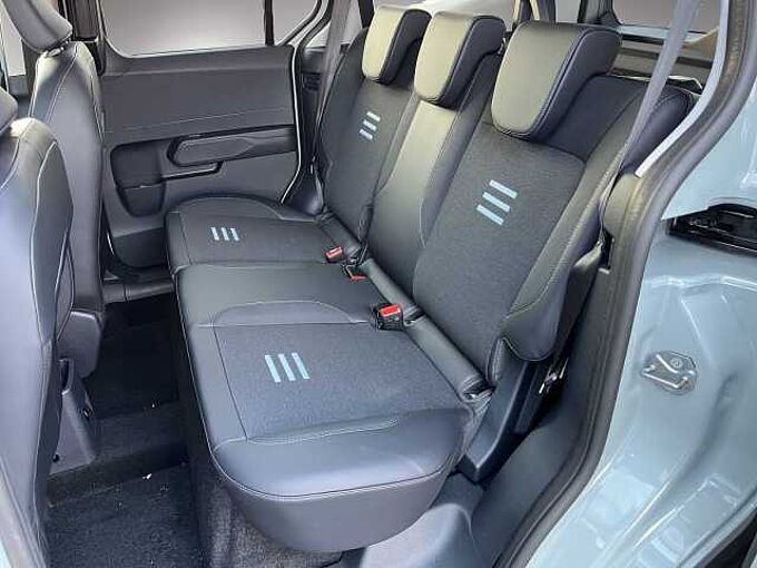 Ford Tourneo Courier Active