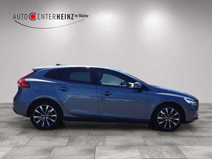 Volvo V40 Linje Svart