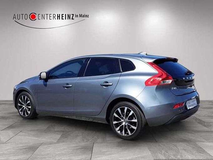 Volvo V40 Linje Svart
