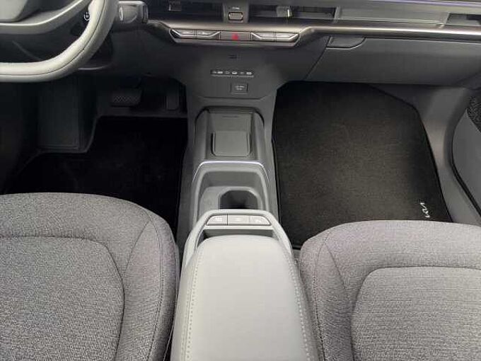 Kia EV2 Earth 42,2-kWh mit Winter-Connect, Technologie- und DriveWise-Park-Paket+Design-Paket