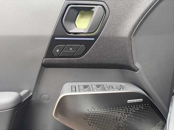 Kia EV2 Earth 42,2-kWh mit Winter-Connect, Technologie- und DriveWise-Park-Paket+Design-Paket
