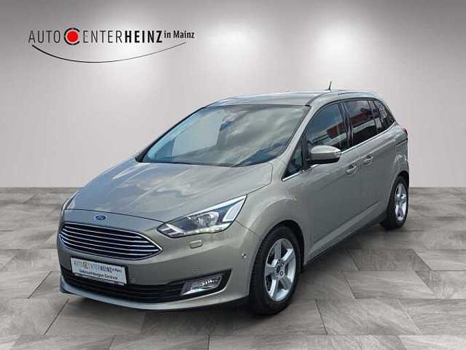 Ford Grand C-Max Titanium