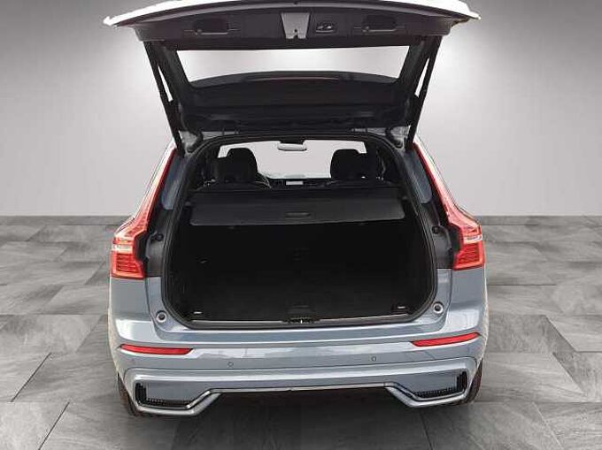 Volvo XC 60 Plus Dark 2WD