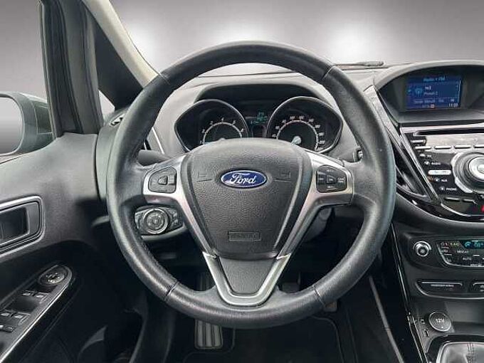 Ford B-Max Titanium
