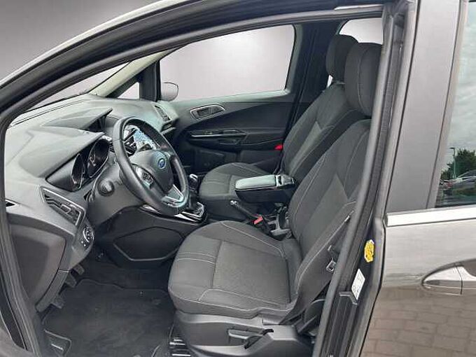 Ford B-Max Titanium