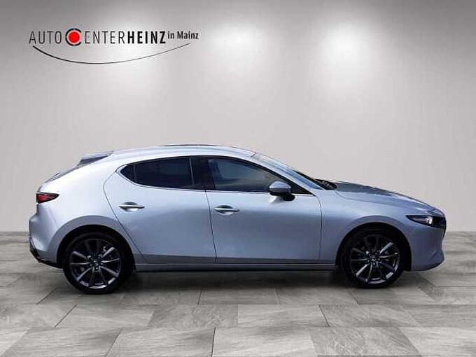 Mazda 3 Selection