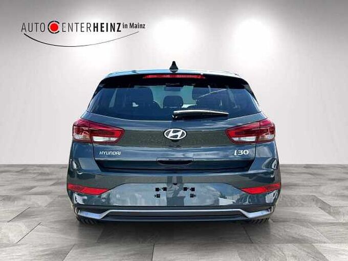 Hyundai i30 1.5 T-GDI